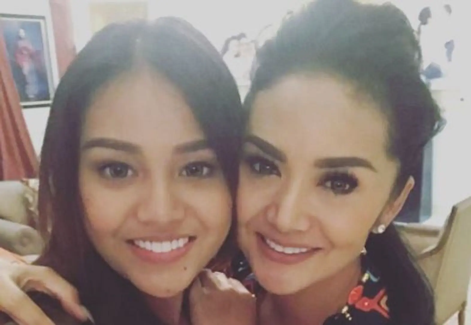 Aurel Hermansyah dan Krisdayanti (Instagram/@krisdayantilemos)