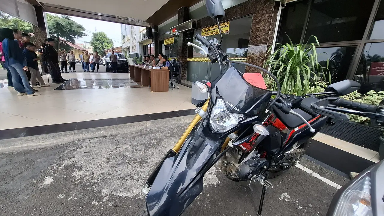 Polisi tangkap pencuri motor trail di Bandar Lampung