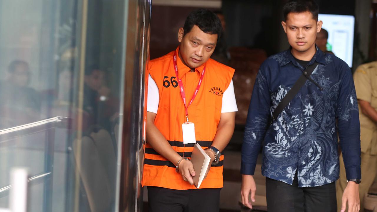 FOTO: Jejak ‘Sultan’ Rp 69 Miliar, Anak Buah Bekas Wamenaker Kembali Diperiksa KPK