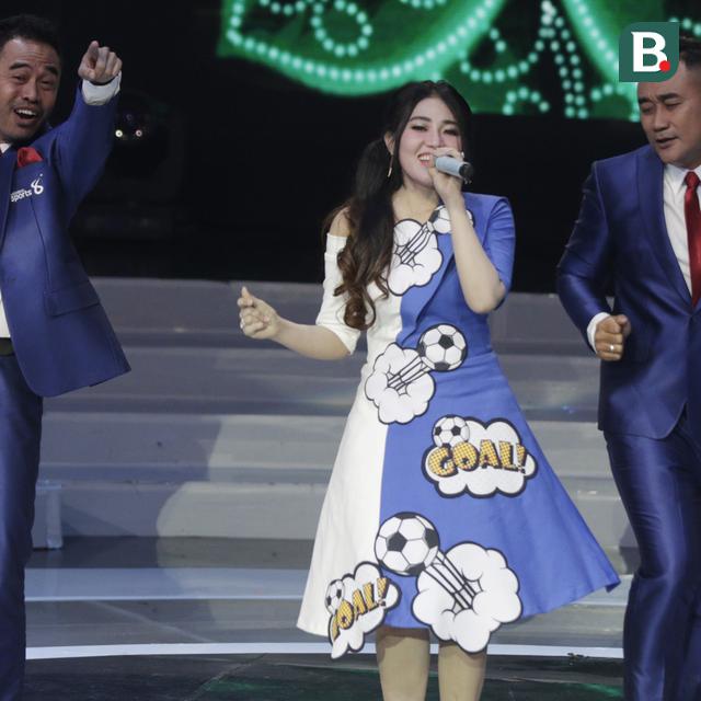 Lirik Lagu Pikir Keri Via Vallen Ragam Bola Com Pikir keri ♫ yen gelem tak jak rabi yen ra gelem tak jagongi ♫ tony's electone 2017 mp3 duration 56:10 size. lirik lagu pikir keri via vallen