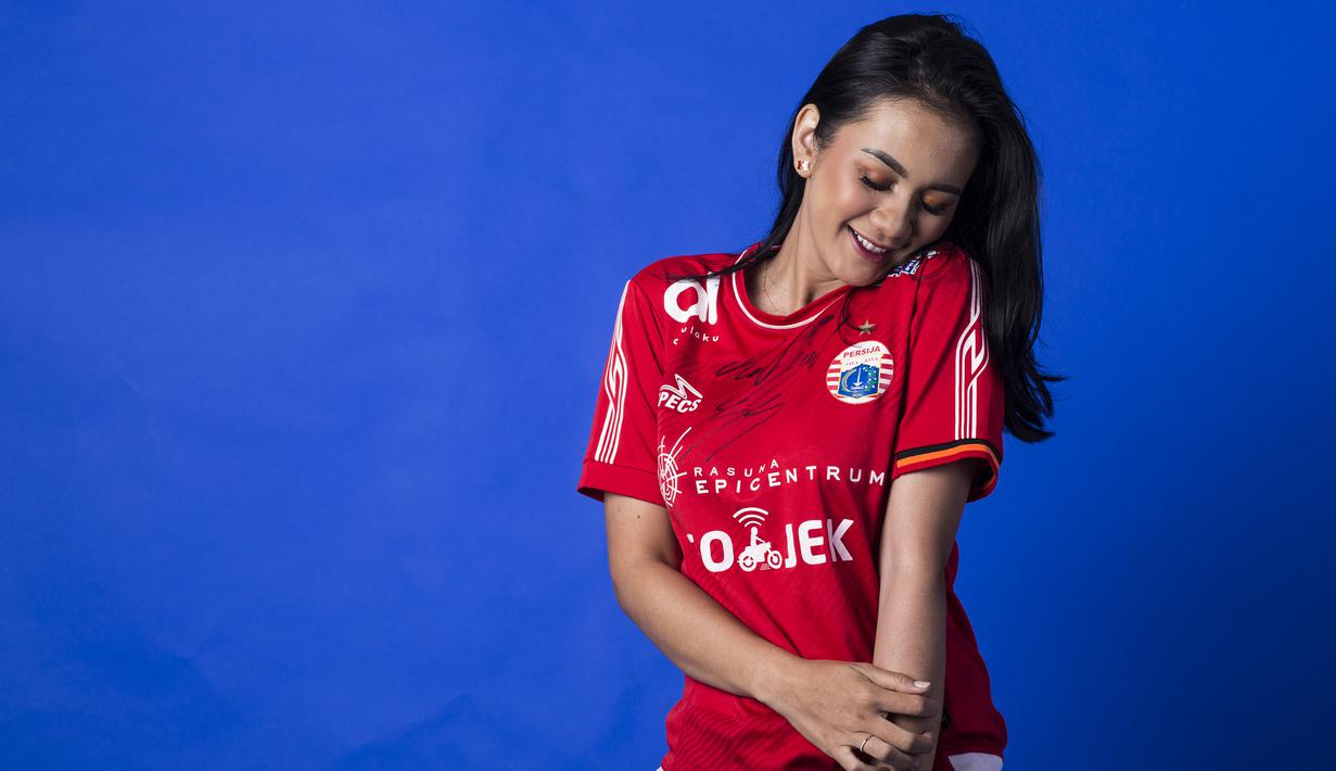 Bambang Pamungkas menjadi pesepak bola yang menjadi idola dari Suroya karena kesetiaan dan kharismanya bersama Persija Jakarta. (Bola.com/Yoppy Renato)