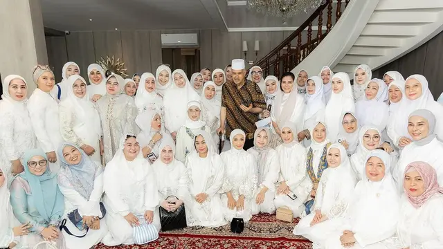 Potret Putri Zulhas gelar pengajian di rumah (credit: instagram/putri_zulhas)