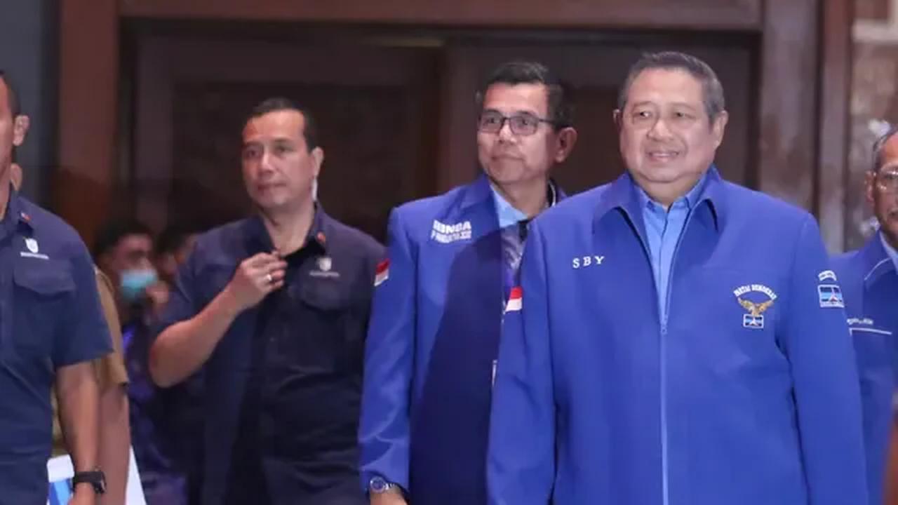 Dalam kesempatan ini, SBY juga mendoakan Anies dan tim 8 koalisi KPP tetap sehat.<br>