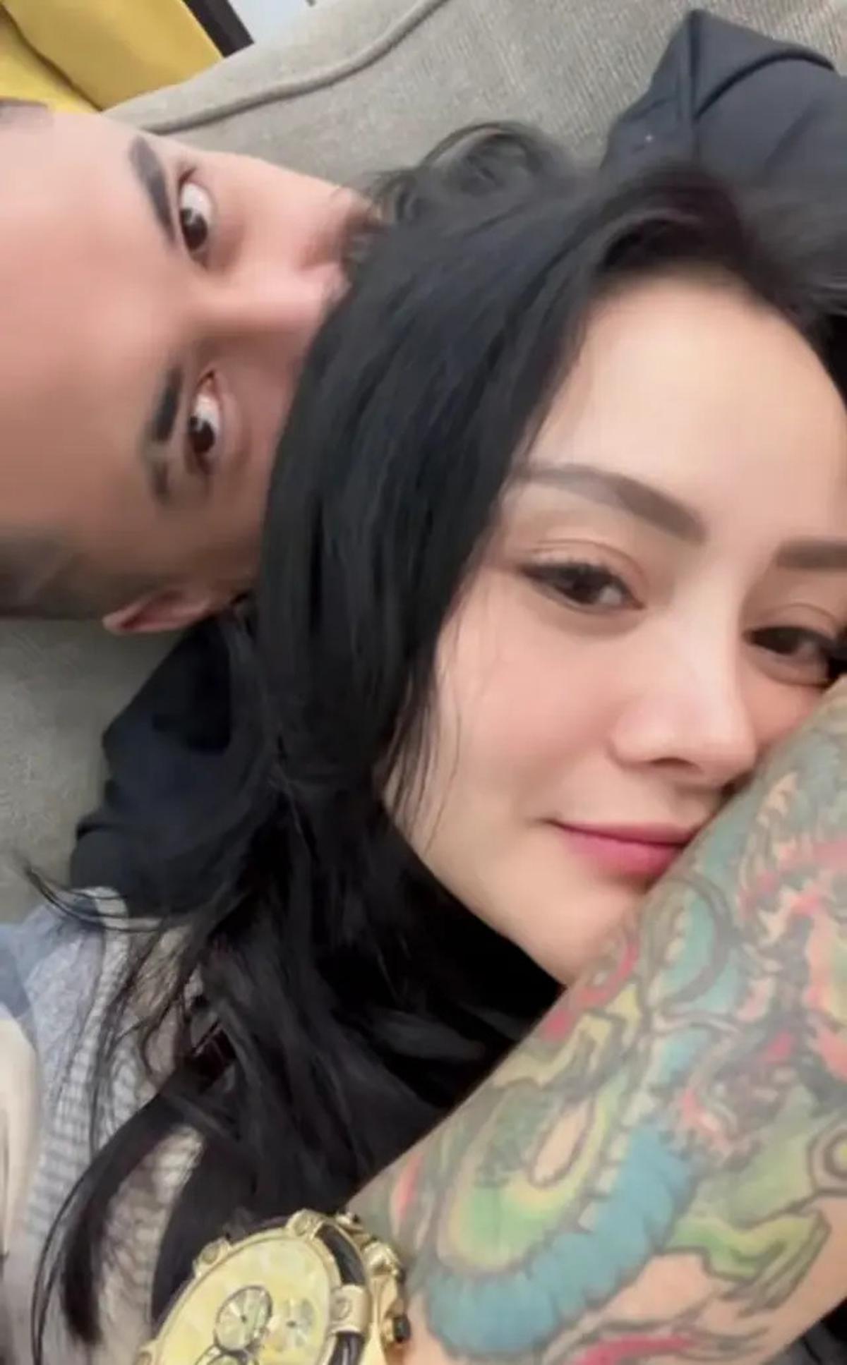 7 Potret Mawar AFI dan Kevin Wazeng Didoakan Berjodoh, Pacar Dikenal Tajir