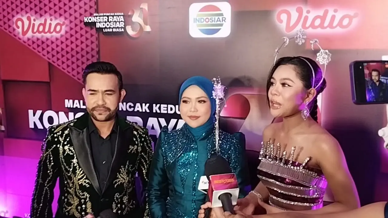 Fildan, Selfie, dan Melly Lee