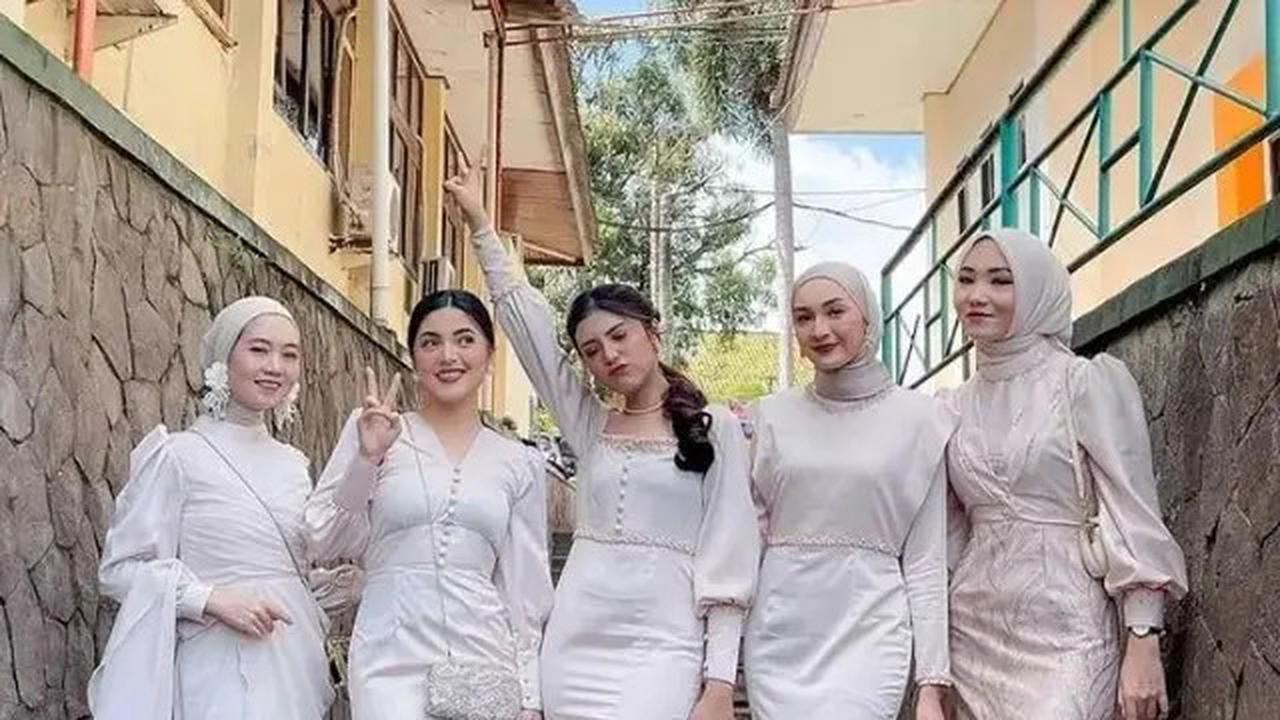 Model Baju Bridesmaid yang Anggun dan Modis, Cocok untuk Berbagai Tema Pernikahan