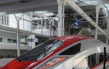 Diresmikan Jokowi, Kereta Cepat Jakarta-Bandung Whoosh Mulai Beroperasi Hari Ini