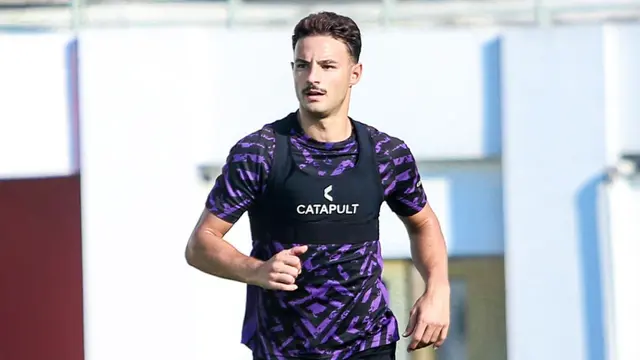 Persik Kediri, Jose Enrique