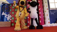 Karakter Shaun the Sheep dan anjing gembala Bitzer. (Foto: Istimewa)