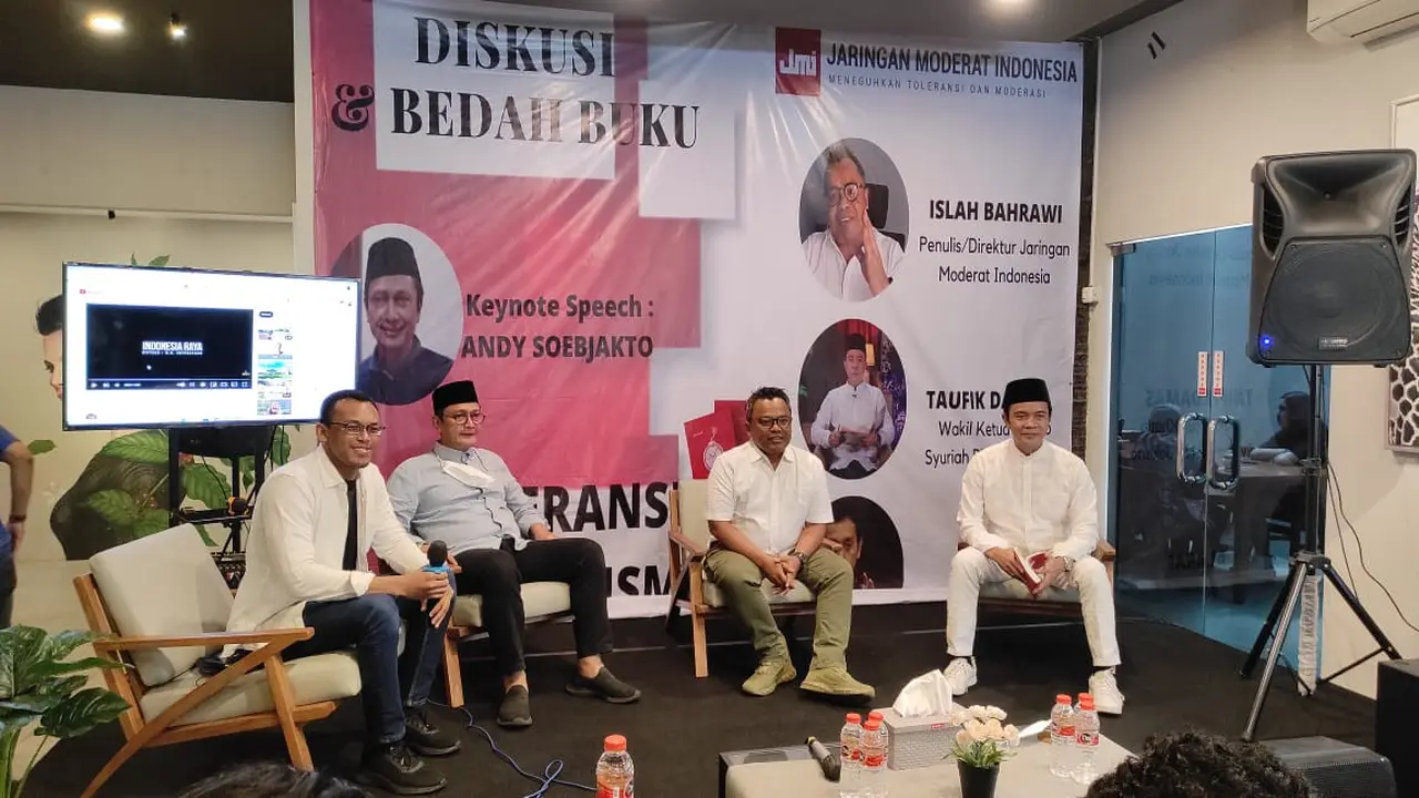bedah buku