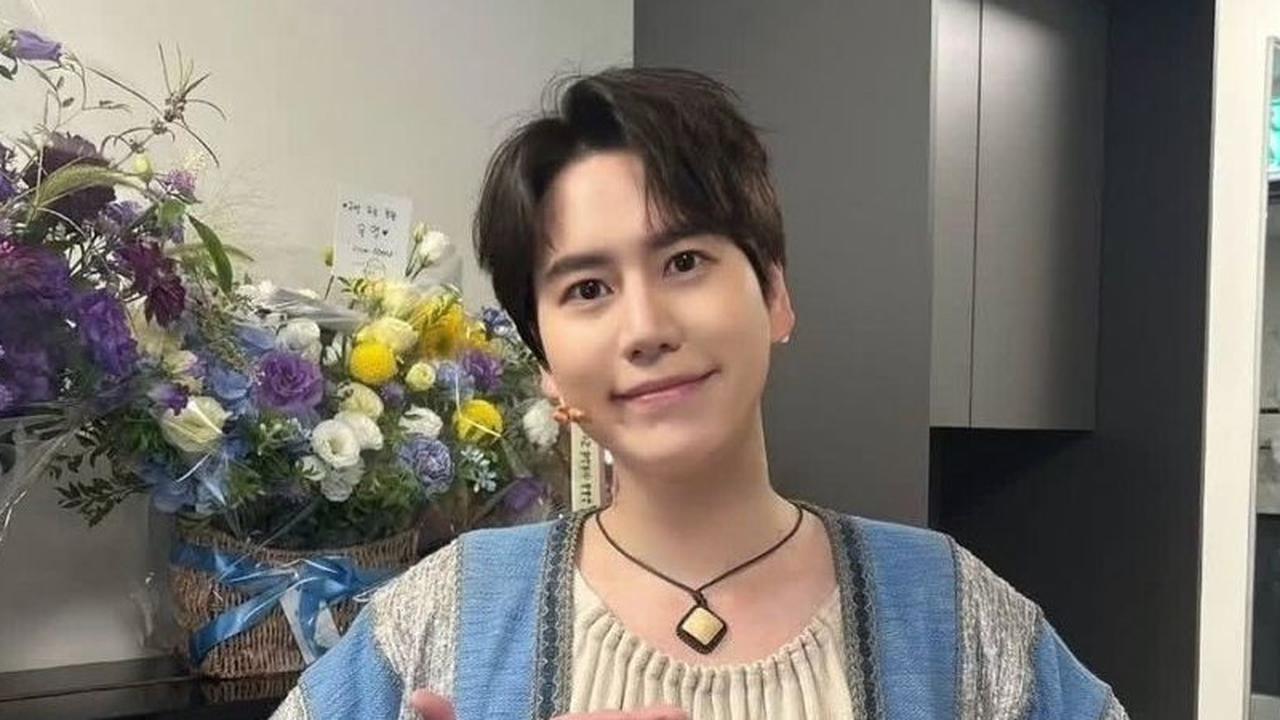 Kyuhyun Super Junior Cover Lagu Jiwa yang Bersedih dari Ghea Indrawari, Penuh Penghayatan