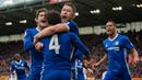 Bek Chelsea, Gary Cahill, merayakan gol yang dicetaknya ke gawang Stoke City pada laga lanjutan Liga Primer Inggris di Stadion Bet365, Sabtu (18/03/2017). Chelsea berhasil membungkam Stoke City dengan skor 1-2. (EPA/Peter Powell).