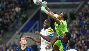 PSG Kontak Parma untuk Zion Suzuki, Juventus Kini Punya Pesaing Serius