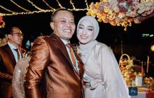 Lucunya Sule Goda Pacar Cantiknya yang Sedang Anteng Duduk di Mobil Buggy, Netizen Auto Gemas