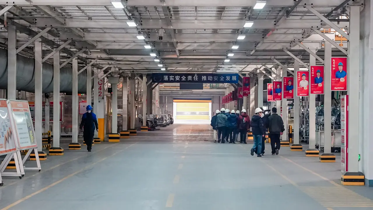 pabrik BYD di Zhengzhou