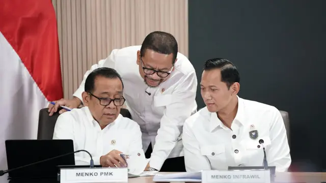 Menko AHY dan Kepala Staf Kepresidenan Muhammad Qodari