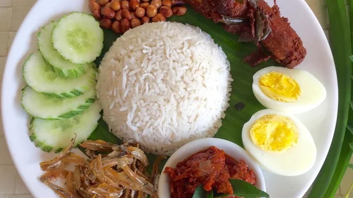 13 Rekomendasi Tempat Makan Nasi Uduk di Semarang, Lauk Lengkap dan Mengenyangkan