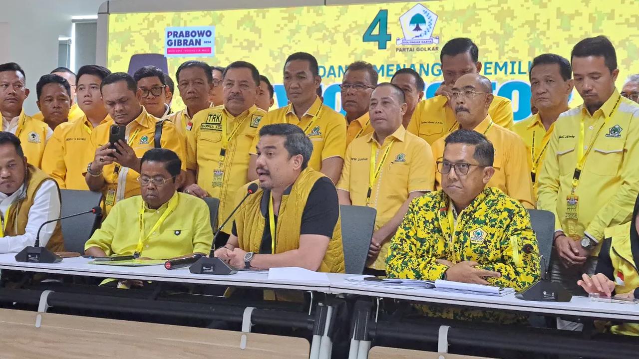 Oleh karena itu, Maman menegaskan bahwa pihaknya tak terlalu mempermasalahkan hasil survei itu. <br>