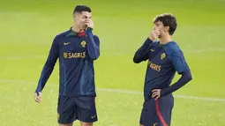 Dalam wawancaranya tersebut, Ronaldo menyerang Erik ten Hag yang dianggap tidak menghormati dirinya serta mengkritik MU yang tidak ada kemajuan sejak ditinggal Sir Alex Ferguson pada 2013. (AP/Armando Franca)