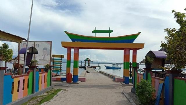 Pulau Kolorai, Maluku Utara