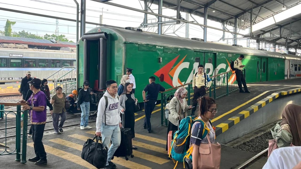 KAI Daop 1 Jakarta Siapkan 909 Ribu Kursi, Ada Promo Nataru Diskon Hingga 30 Persen