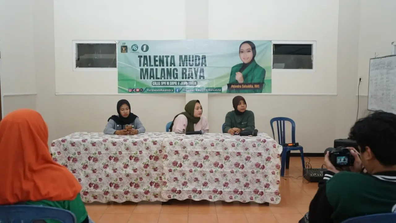 Relawan Asandra, sebuah organisasi masyarakat yang berdiri untuk memperkuat dukungan kepada Asandra Salsabila, seorang calon legislator muda dari Partai Persatuan Pembangunan (PPP), telah menjadi perbincangan di Kota Batu dan Kabupaten Malang. Mereka meng