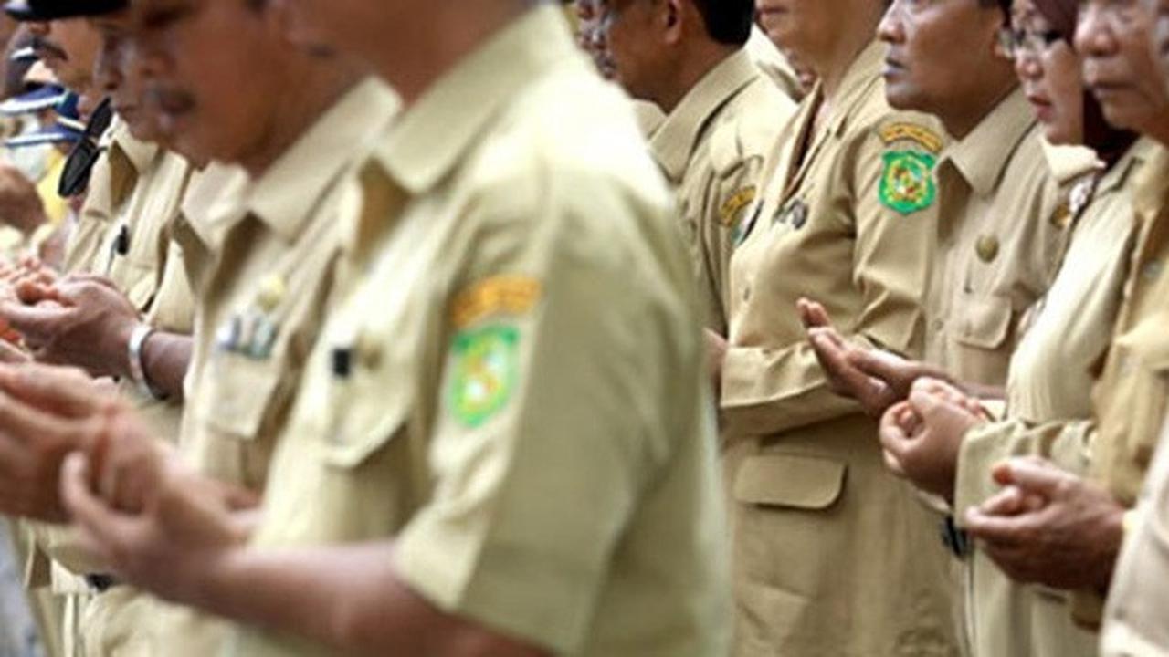 Ramai Kasus Mendiktisaintek, Bisakah Menteri Pecat Anak Buah Status PNS?