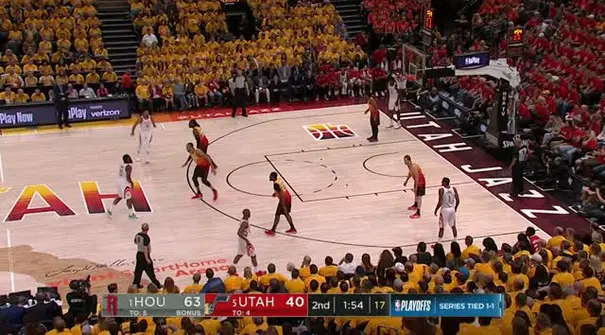 Berita video game recap NBA 2017-2018 antara Houston Rockets melawan Utah Jazz dengan skor 113-92.