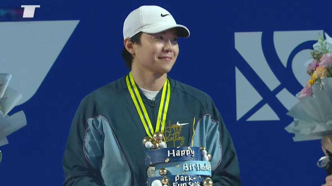 Penuh Kejutan, 7 Momen Haru Surprise Ultah Park Eun Seok di Lagi-Lagi Tenis Internasional 2025