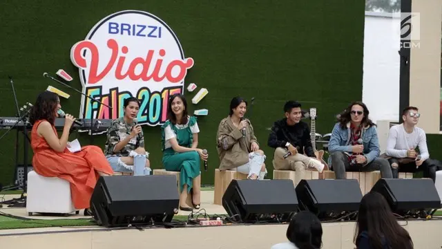 Brizzi Vidio Fair 2017 dikunjungi banyak Generasi Zaman Now yang menikmati penampilan musik, hingga makanan dan minuman enak.
