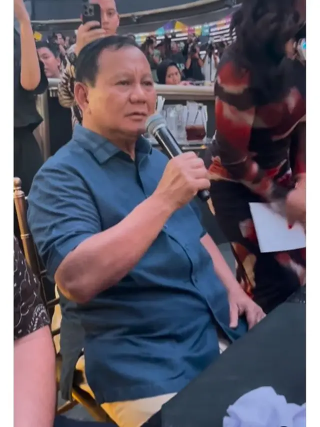 6 Potret Mewah Ultah Hotman Paris ke-64, Ada Prabowo Subianto dan Putri Ariani