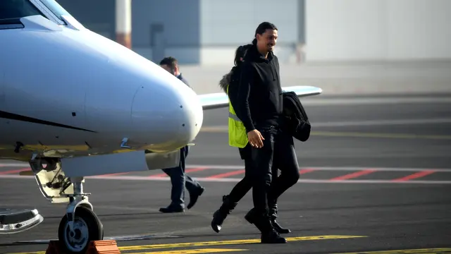 Zlatan Ibrahimovic tiba di Milan, Italia