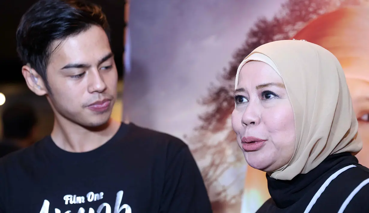 Pujian juga dari Ge Pamungkas, Ge mengaku senang syuting bareng Panji. Ia melihat Paji mempunyai dedikasi tinggi untuk akting dan tidak mudah menyerah. (Nurwahyunan/Bintang.com)