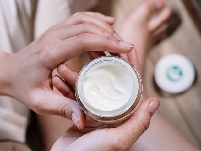 Malaysia Larang Penjualan 9 Produk Skincare Berbahan Berbahaya Lifestyle Liputan6 Com