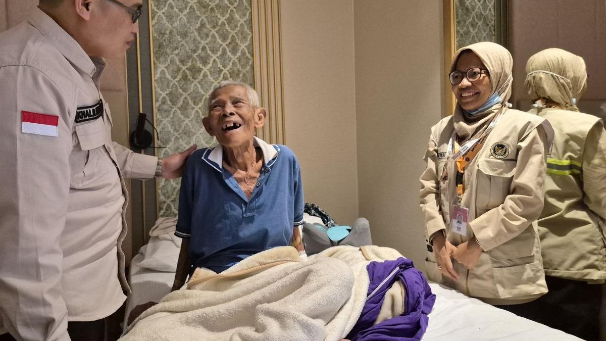 Doa Mbah Mardijiyono di Raudhah, Jemaah Haji Indonesia Berusia 103 Tahun