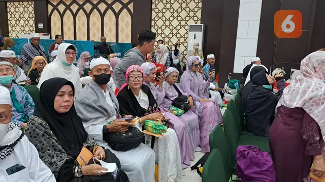Kloter pertama jemaah haji embarkasi Makassar  (Liputan6.com/Fauzan)