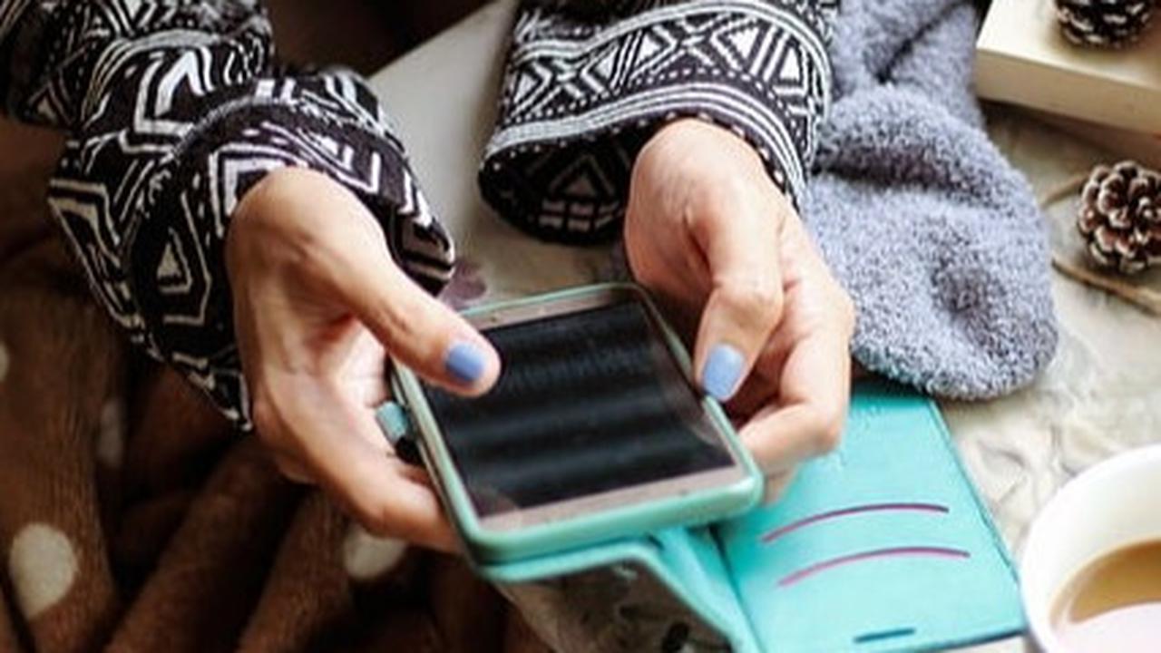 Nama Kontak Pacar Lucu dan Romantis, Bisa Menjadi Inspirasi