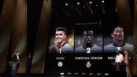Rodri terpilih sebagai peraih Ballon d'Or 2024 mengalahkan dua pemain Real Madrid, Vinicius Junior dan Jude Bellingham. (FRANCK FIFE/AFP)