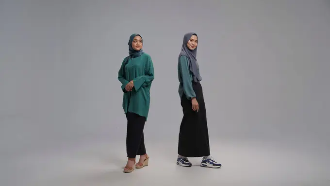 Mending Long Dress atau Gamis? Ini Rekomendasi Buat Kamu yang Berhijab/Ilustrasi gambar oleh AI