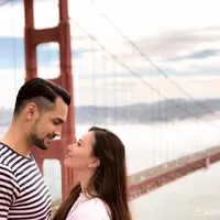 Tidak terasa air mata Andah pun tak terasa membasahi pipinya. Dan ia pun menerima ajakan nikah dari Vanno. Bahkan, Andah mengaku sebagai wanita paling beruntung. (Instagram/asmirandah89)