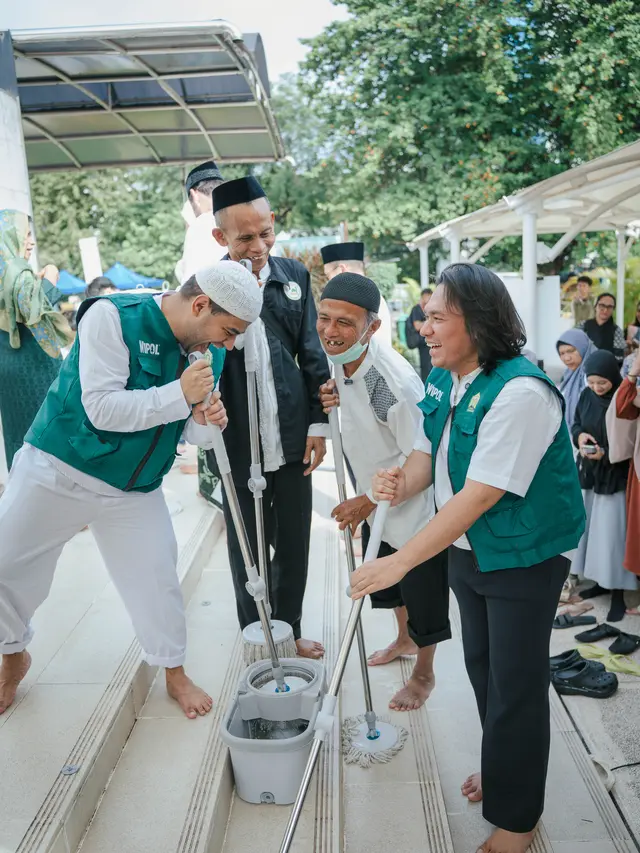 Gerakan Masjid Bersih 2026: WIPOL Bersihkan 54.000 Masjid di 12 Provinsi