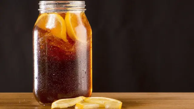 Ilustrasi es teh lemon