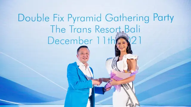 Puteri Indonesia 2020, Ayu Maulida. di acara Double Fix Pyramid Gathering Party, yang berlangsung secara hybrid di The Trans Resort Bali, baru-baru ini.