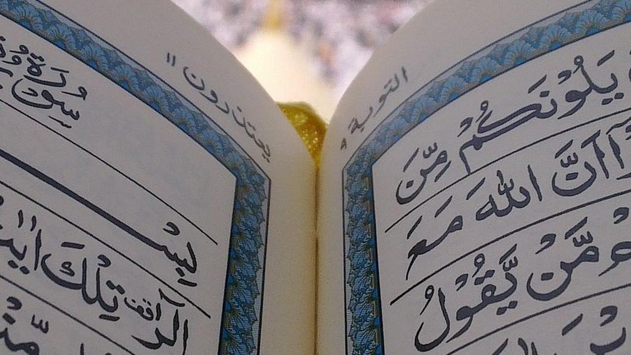 Surah Al Alaq 1-5 & Artinya<br>