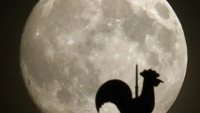 Fenomena Supermoon Hingga Harga Elpiji 12 Kg Segera Naik