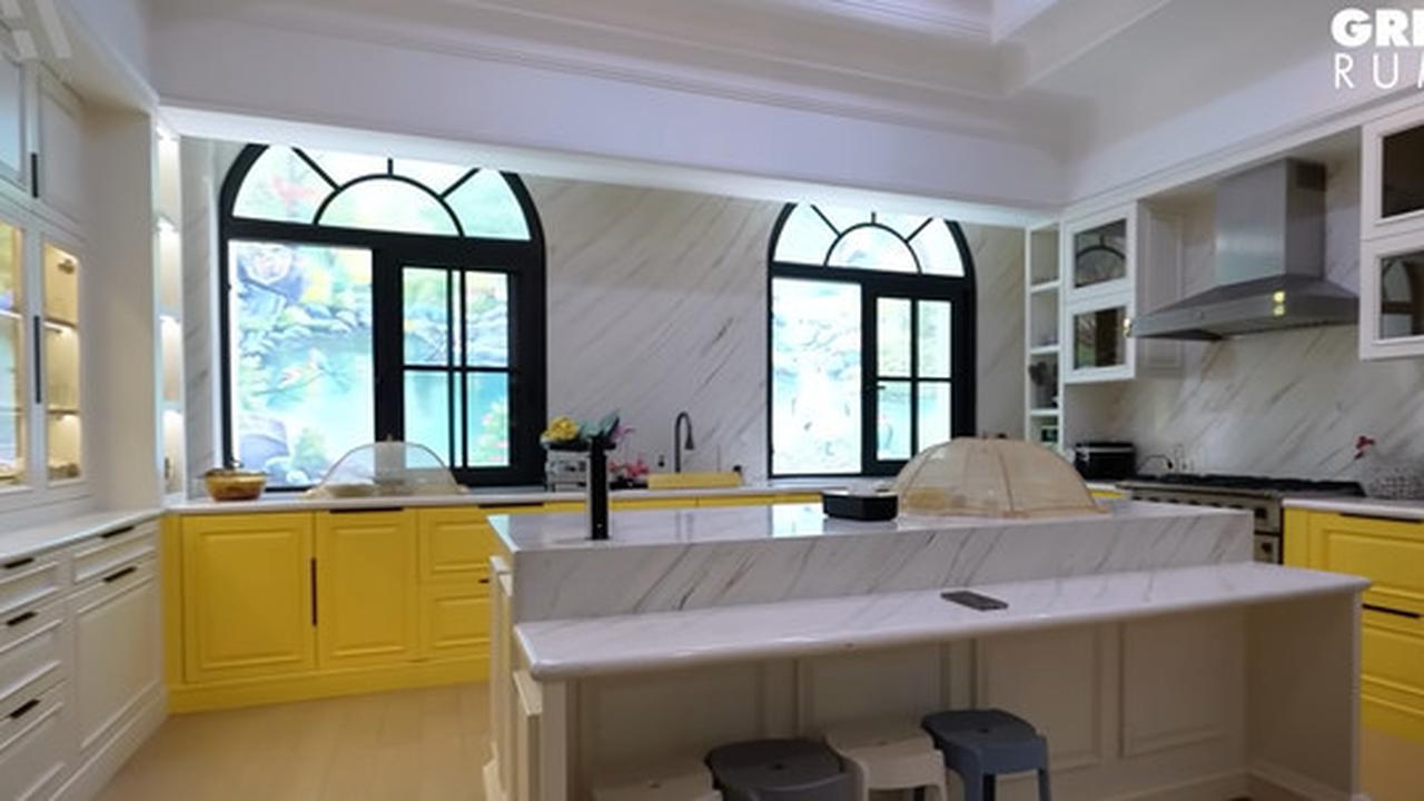 Potret Rumah Sarwendah dan Interiornya yang Mewah, Konsep Klasik Tapi Modern