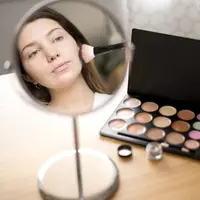cara mudah meng-upgrade makeup office menjadi lebih glam. (Foto/Dok: Magnific)
