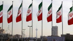 Bendera Iran (Atta Kenare / AFP PHOTO)