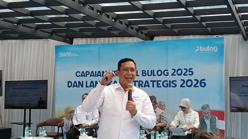 Direktur Utama Perum Bulog Ahmad Rizal Ramdhani
