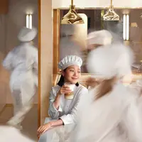 Aktor-aktris dunia bersatu, intip pesona Eva Longoria, George Clooney, hingga Kim Go Eun bintangi kampanye terbaru Nespresso. [Dok/Nespresso].